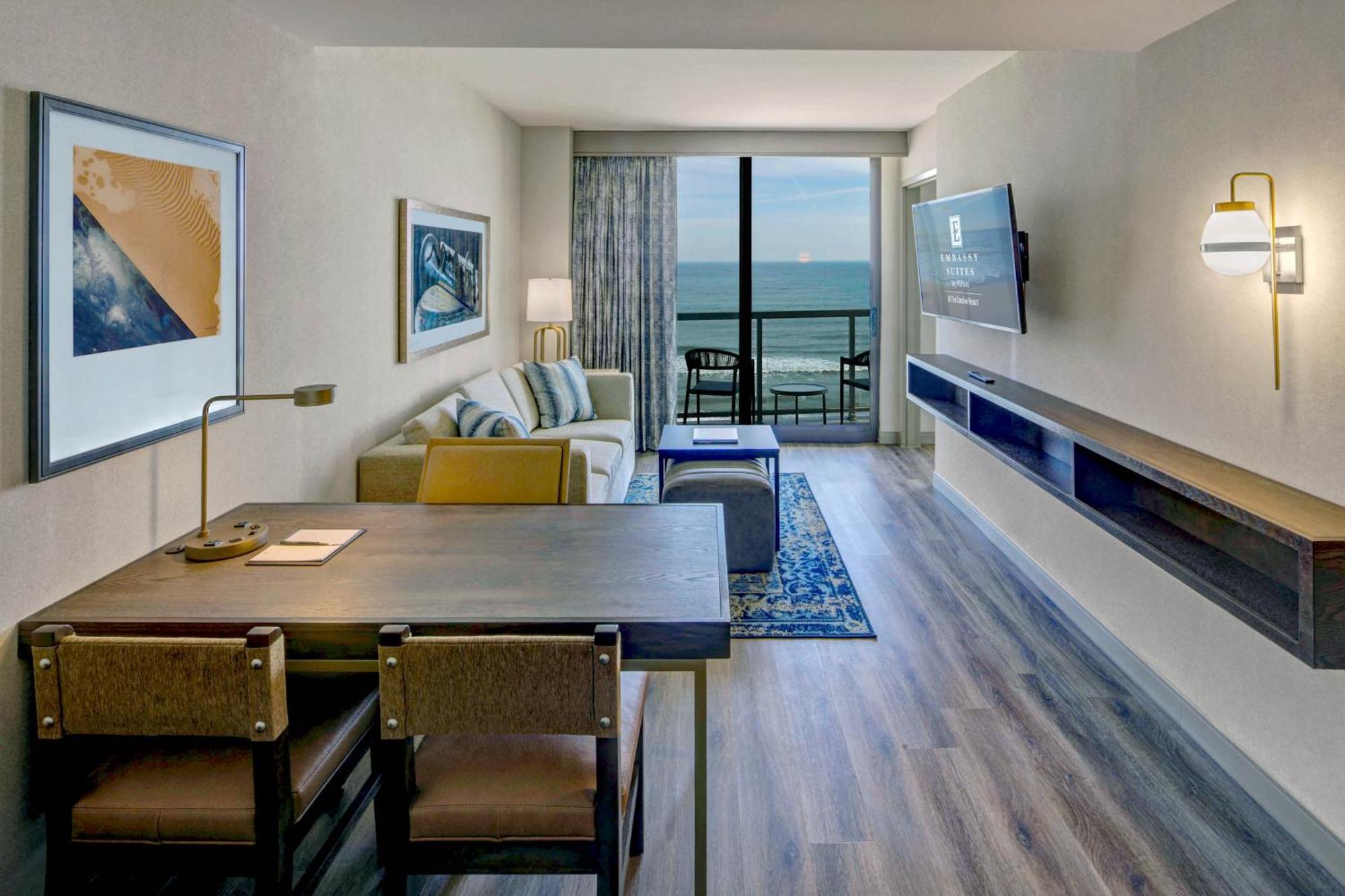 Embassy Suites By Hilton Virginia Beach Oceanfront Resort Esterno foto
