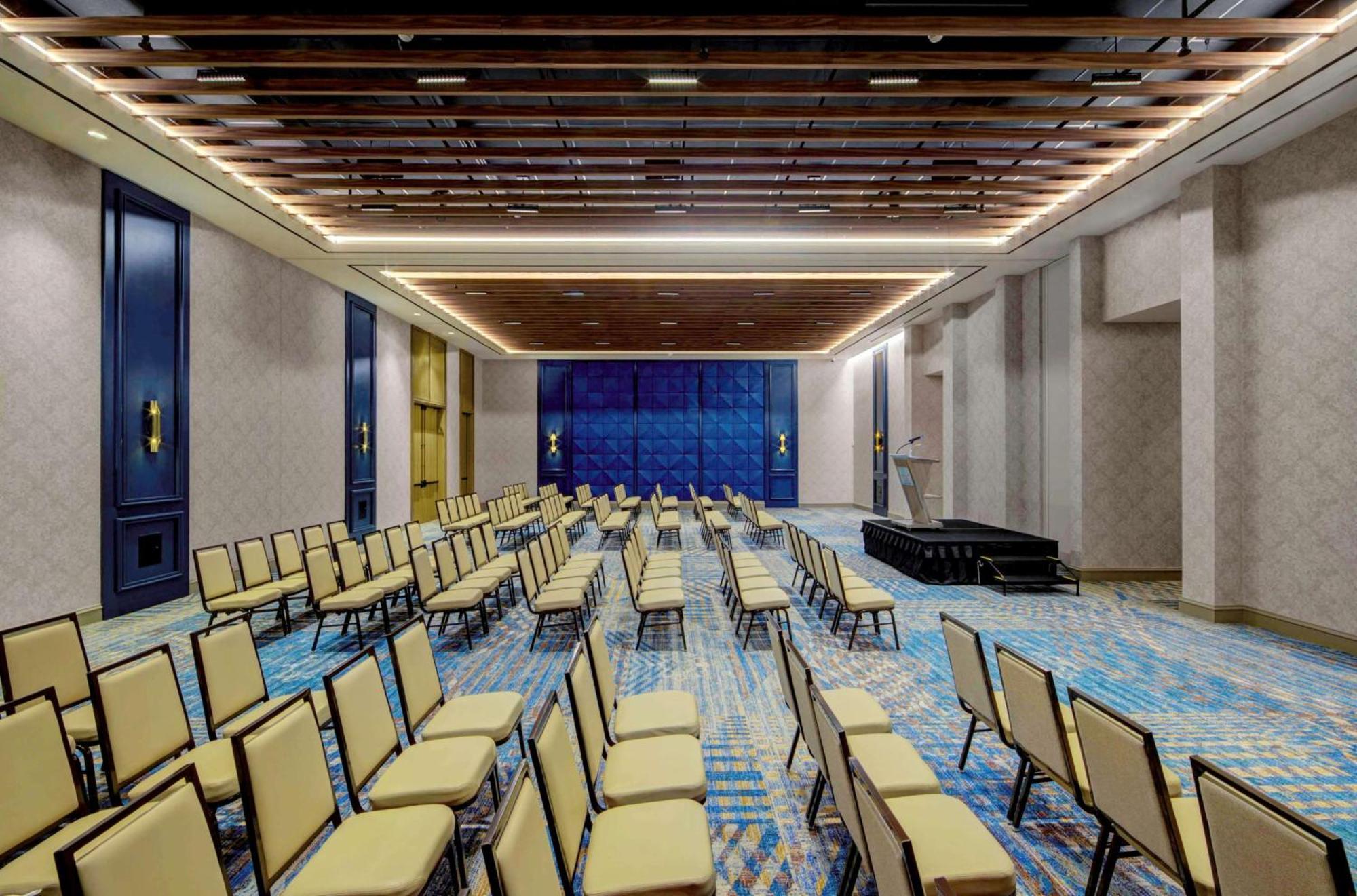 Embassy Suites By Hilton Virginia Beach Oceanfront Resort Esterno foto